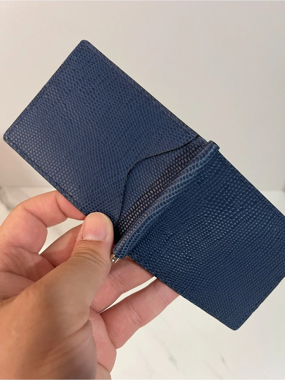 Men's Navy Leather Money Clip Wallet